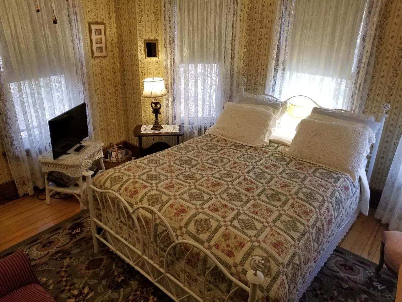 Rose & Thistle Bed & Breakfast 쿠퍼스타운 외부 사진